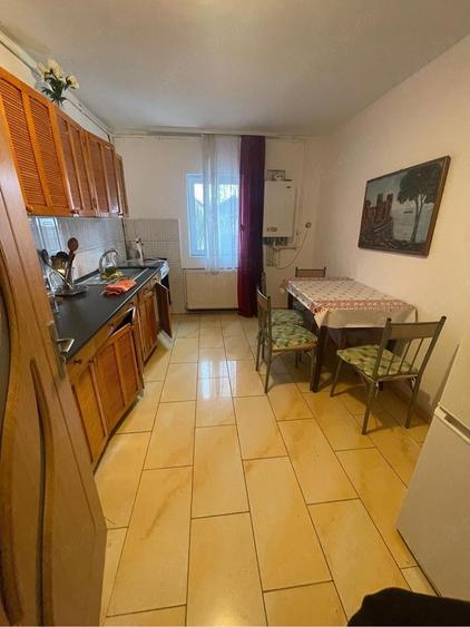 vand apartament cu 3 camere - 3