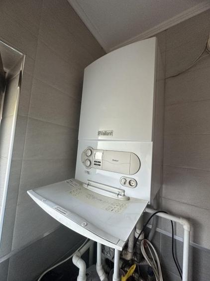 Imobil langa Cora, sos. Alexandriei, P+1+ M, 345mp, anexe 240mp, curte 2450mp - 18