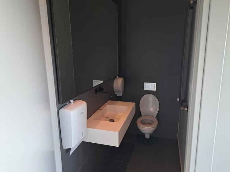 Spatiu de inchiriare - etaj 3 - Poarta 1 - 4