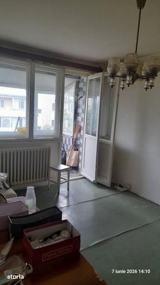 4 camere, 1 balcon mare, 3 min metrou Gorjului. Zona verde. - 1