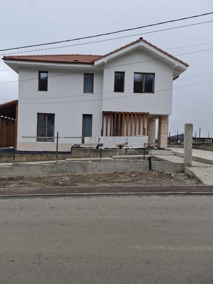 Casă individuală în Chinteni, nouă pe piața - 2