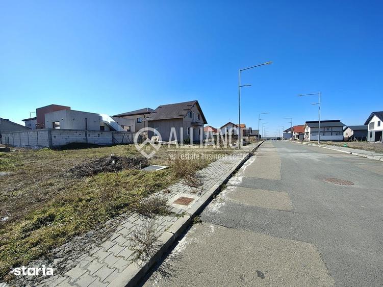 VALU LUI TRAIAN - teren 254 mp intravilan zona F - 1
