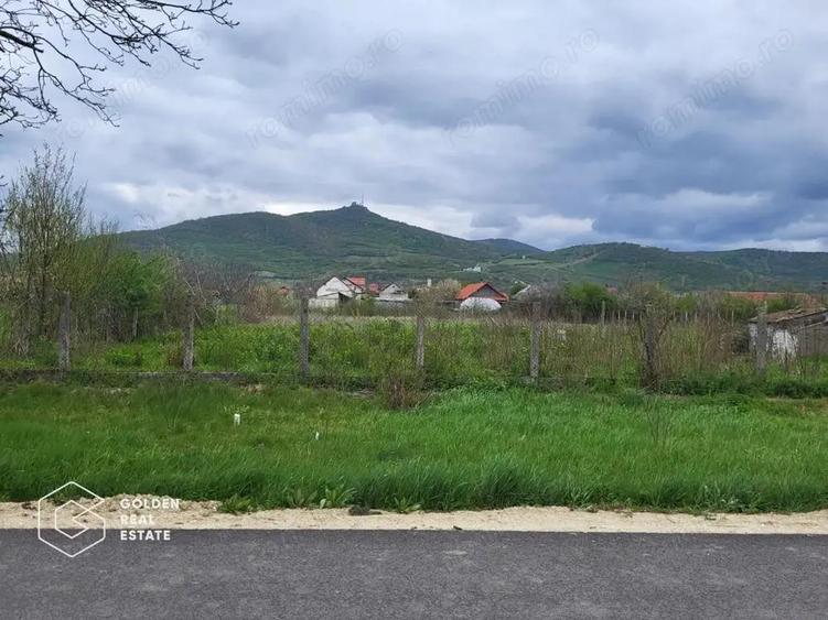 Teren intravilan, comuna Siria - 3