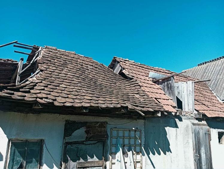 Vand casa necesita renovare - 8