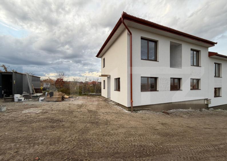 Casa cu 4 camere, curte amenajata - Sura Mica - 16