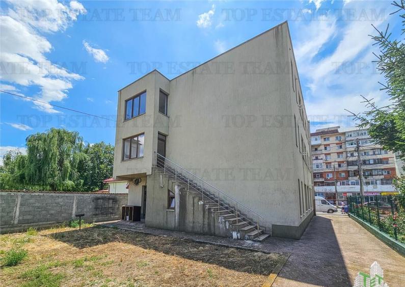 Cladire Targoviste de inchiriat, optim birouri, cabinete med - 19