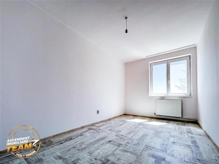 Film! Apartament  2 camere, decomandat, rezidential, Simeria, Sfantu Gheorghe - 6