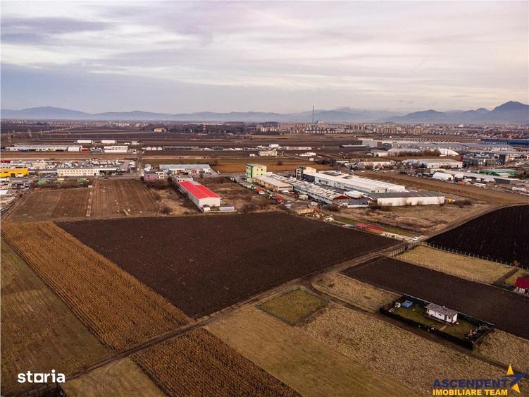 Film!Potential rezidentialinvestitional, 5.000 mp intravilan,privelist - 2