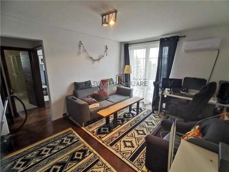 Apartament 2 camere, 1 minut de UMF,Cornisa,renovat, Targu Mures Apartament 2 camere, 1 minut de UMF,Cornisa,renovat, Targu Mures