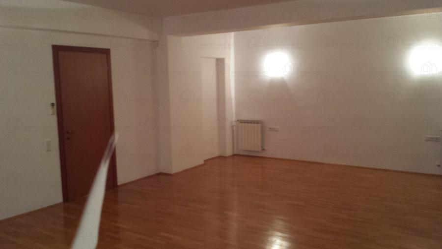 INCHIRIERE VILA 7 CAMERE - IANCU NICOLAE, PIPERA - 4