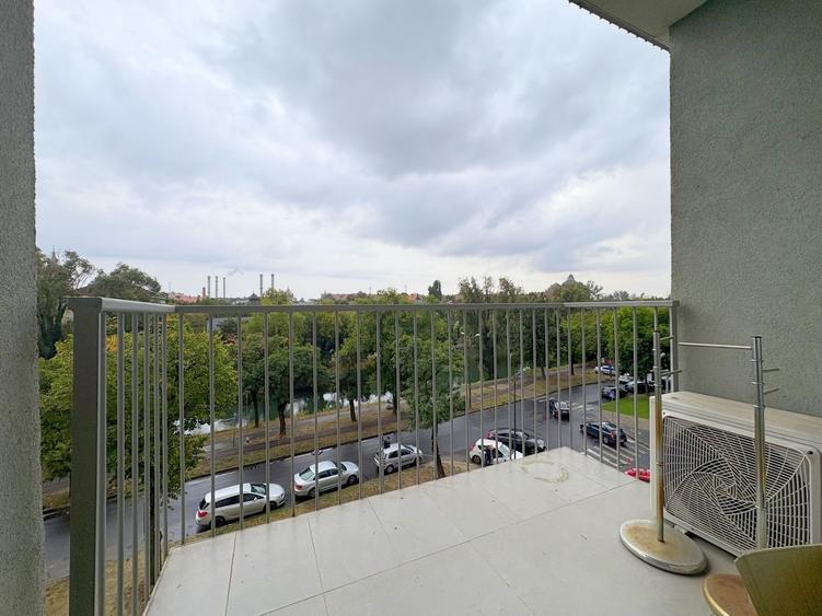 De inchiriat apartament 3 camere complex ISHO - 7