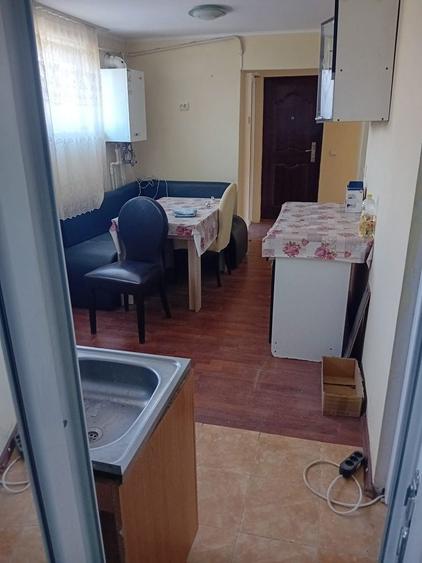 Vand apartament cu 3 camere - 59 mp - 7
