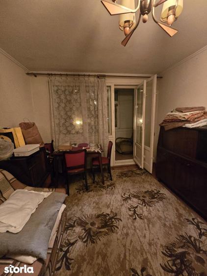 Apartament De Vanzare cu Doua Camere In Zona Pajura sec.1 - 2