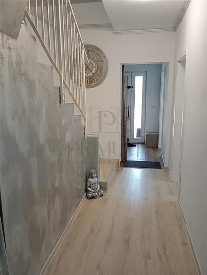 Utvin- 5 camere- toate utilitatile - 11