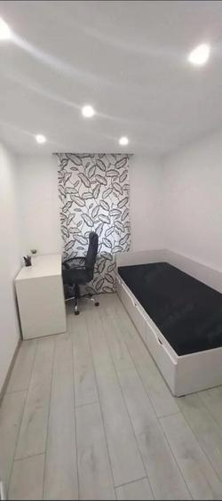 Apartament de vanzare 3 camere (izolat si placat cu rigips) la cheie , mobilat ! - 4