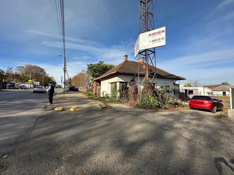 Platforma de la 1000mp la 8900mp, cladiri, Petrom Botosani - 8