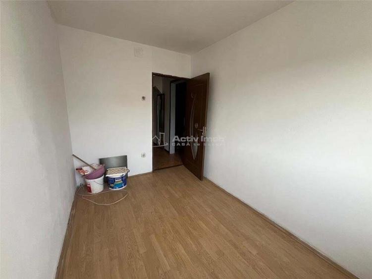 Lugoj, 3 Cam., 72 Mp., Decomandat - 20