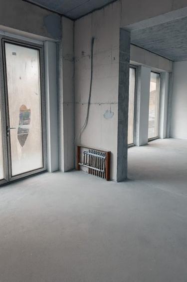 Spatiu comercial, servicii,  nou, stradal  - Tomis Nord - 4