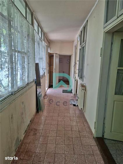 Casa De Mijloc, singur in curte, Brasov - 12