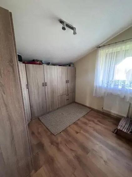 Casa individuala, teren 2500mp, Siret - 10