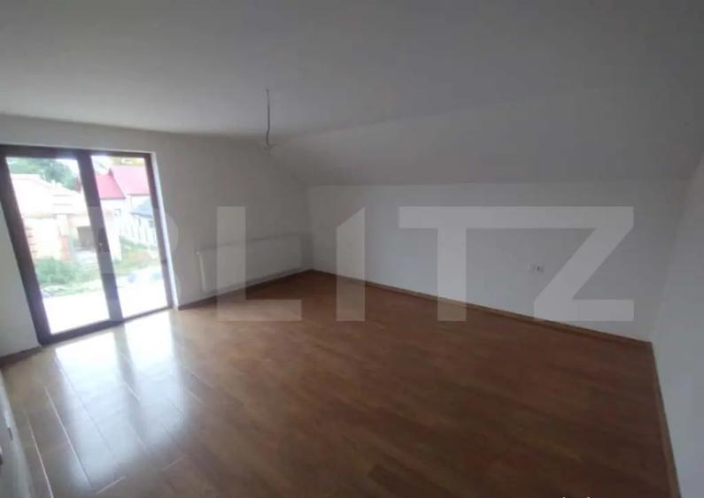 Casa de 140 mp, pe 2 nivele, 4 camere, oras Beclean - 5