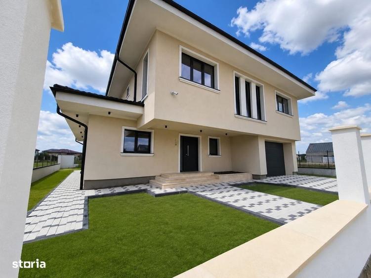 Casă cu 4 camere în Gulia