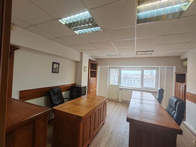 Apartament 4 camere birouri - 7