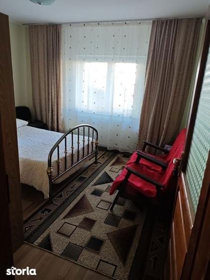 Persoana fizica- vanzare apartament 4 camere - 2