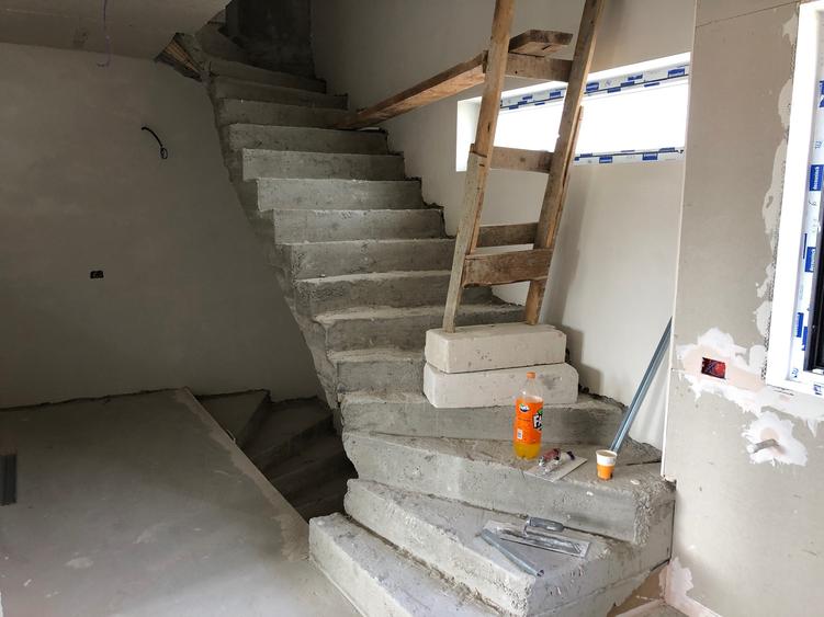 Proiect nou pozitie foarte buna. P+1+M. 5 cam - 29