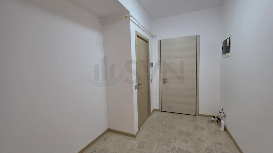 Apartament cu 3 camere semidecomandat în Grădina Icoanei