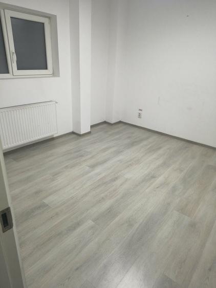 Spațiu comercial, de 74 mp, în Dosu Bricii