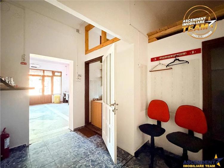 Spațiu comercial, de 35 mp, în Simeria