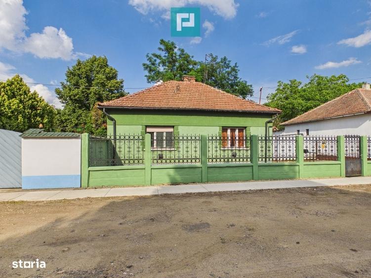 Casa cu 3 camere si teren de 800 mp in Lokoshaza - 1