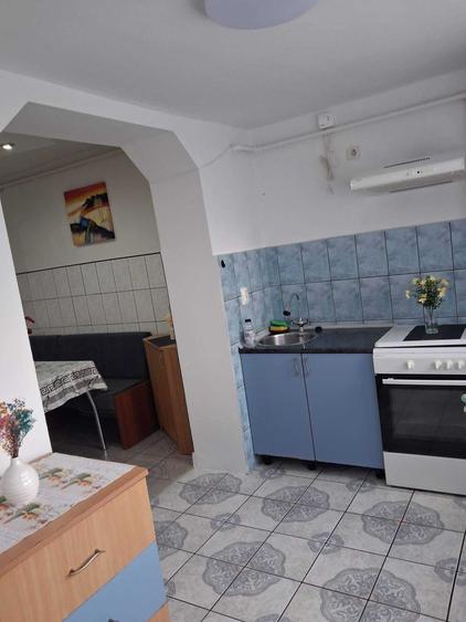 Apartament cu 2 camere semidecomandat în Ultracentral
