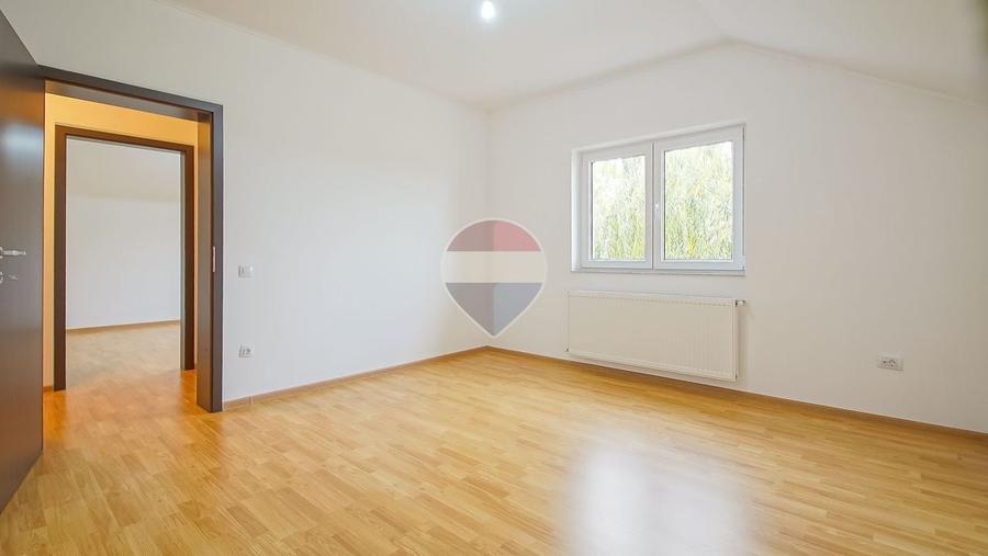 DE VANZARE | 3 CAMERE | CRISTIAN | 72 MP | LOC PARCARE | - 12