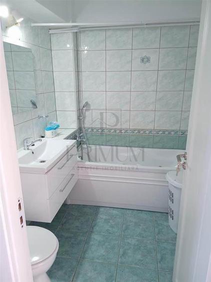 Apartament cu 3 camere decomandat în Simion Bărnuțiu