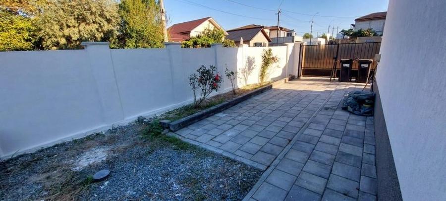 Casă individuală cu 2 camere cu Teren 150 Mp în Agigea
