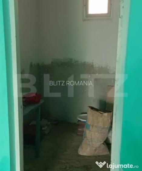 Casa cu 3 camere, bucatarie si baie, 105 mp ?i un teren de - Salatig (Salaj)