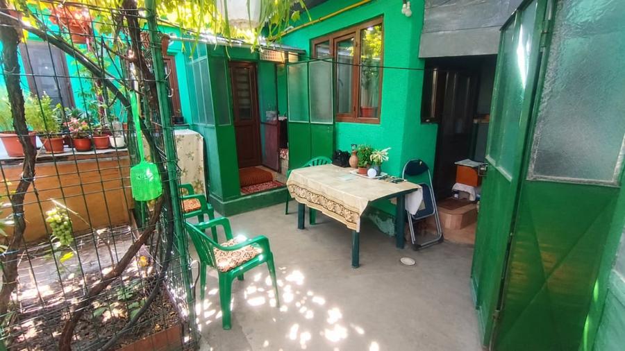 Casă individuală cu 4 camere cu Canalizare în Brestei