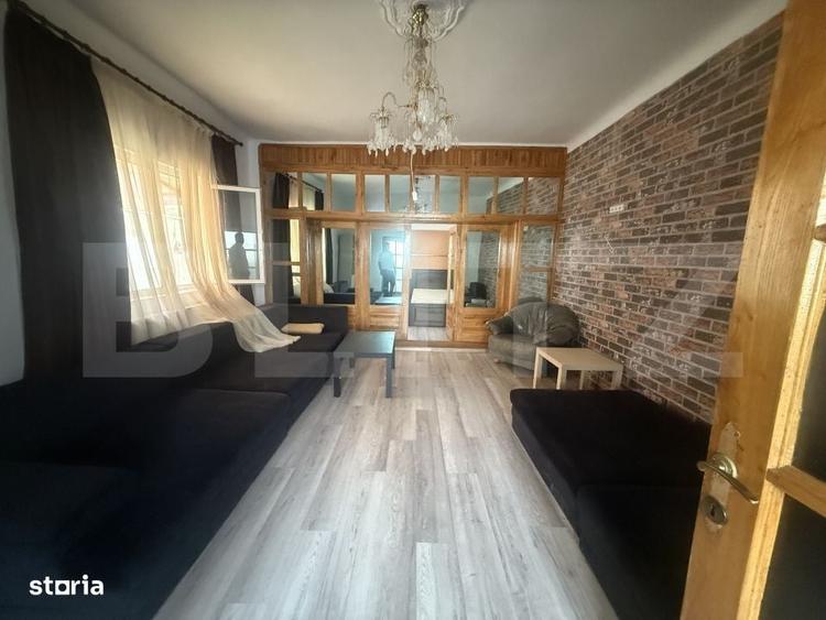 Casă cu 4 camere în Central