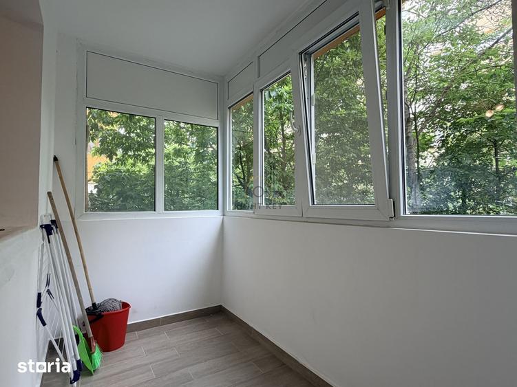 Apartament cu 3 camere decomandat, mobilat în Rahova