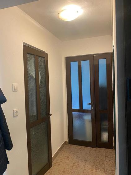 Apartament cu 2 camere semidecomandat în Sud