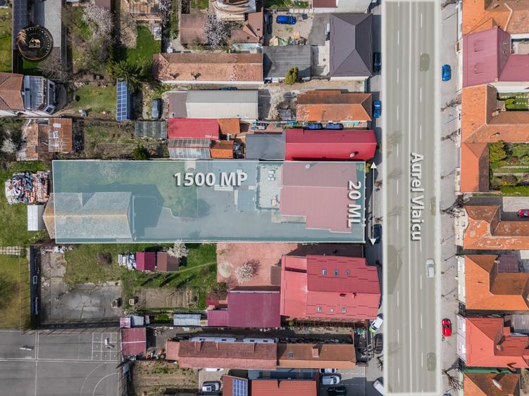 Casă individuală cu 10 camere cu Canalizare în Central