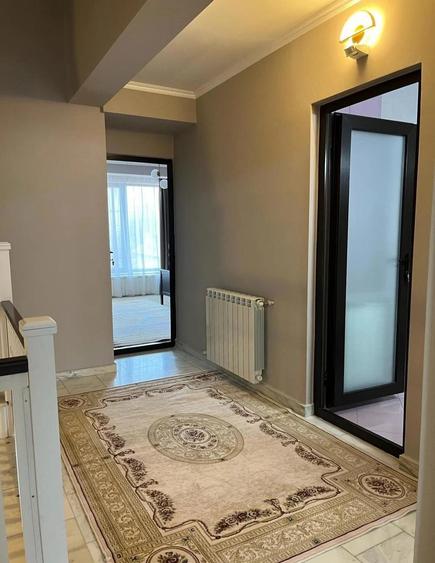 Vila de inchiriat cu 5 camere, zona Km 5 - 7