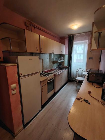 Vand sau inchiriez, apartament, etajul 1,2 camere - 5