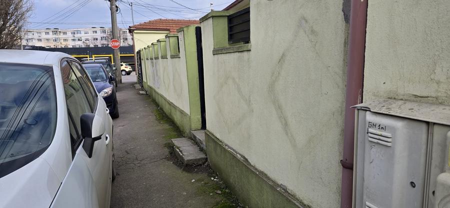 Oportunitate ,Casa 5camere, pod 100 mp ,ICIL, pe colt,3 intrari ,2 centrale gaze - 8