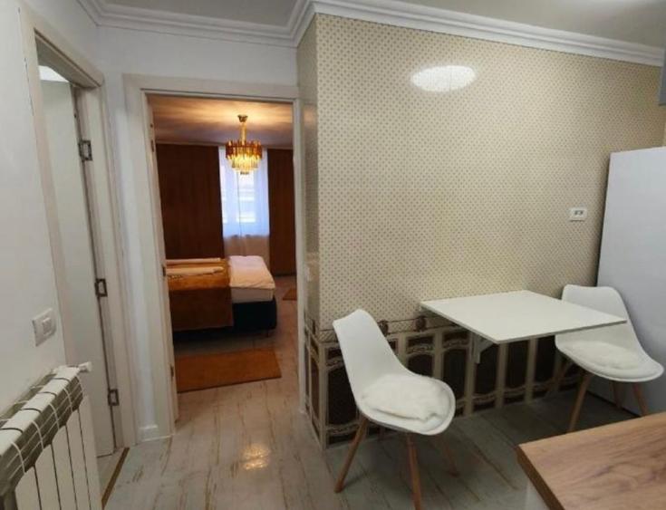 Victoriei garsoniera  - 7