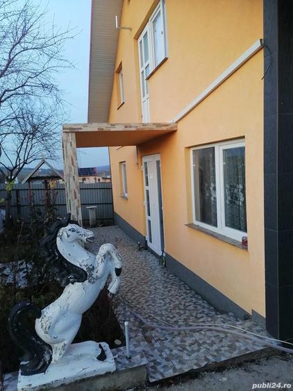 Vind casa locuibila,com.Grajduri sat.Valia Satului Iasi.Pre? 65000 euro neg. - 4