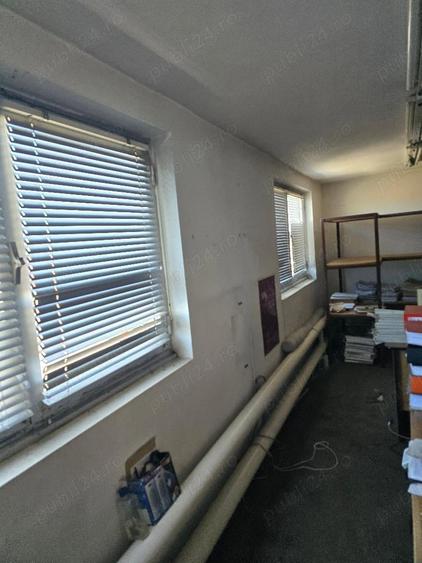 Hale ptr chirie SC total1000 mp , birouri 200 mp, curent capacit.mare , Zona Centura-Metro - 8