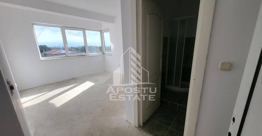 Cladire P+2E+M pentru diverse activitati,Mehala - 22